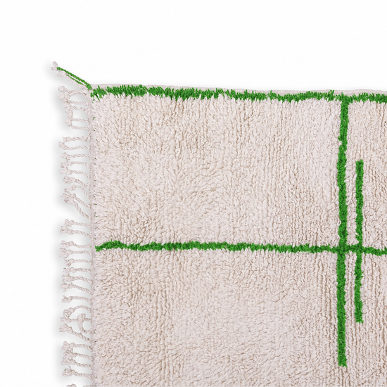 Tafoukt Minimalist Moroccan Berber Rug – Ivory & Green